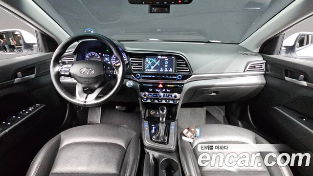 Hyundai AVANTE 2019 — photo 7