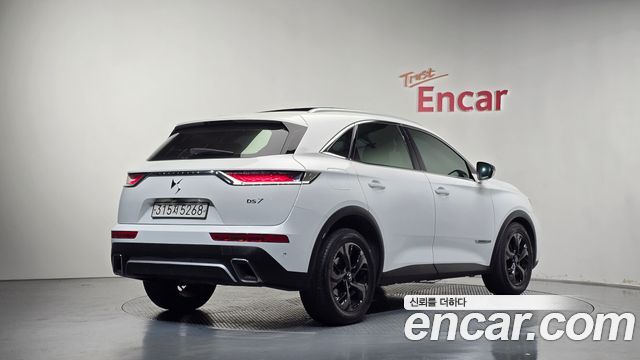 Citroën / DS DS7 2019 — photo 2