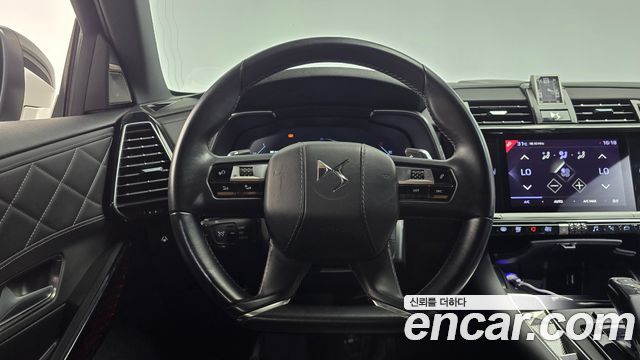 Citroën / DS DS7 2019 — photo 19