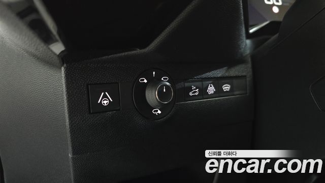Citroën / DS DS7 2019 — photo 26