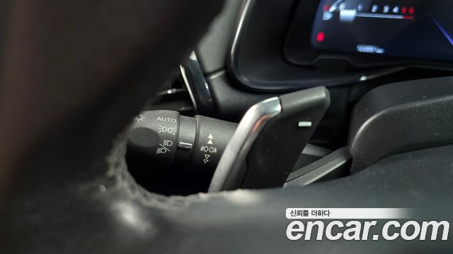 Citroën / DS DS7 2019 — photo 28