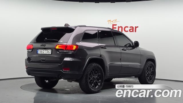Jeep Cherokee 2019 — photo 2