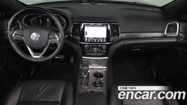 Jeep Cherokee 2019 — photo 10