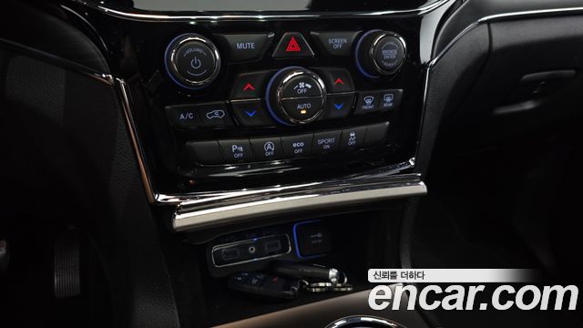 Jeep Cherokee 2019 — photo 31