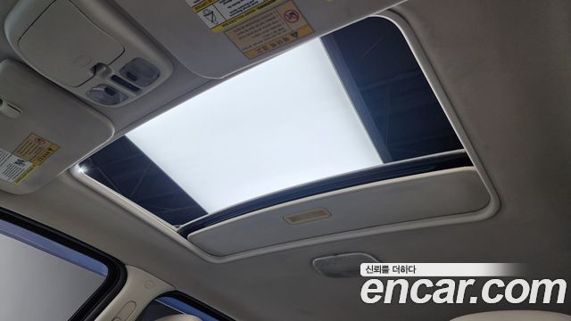 Ford Escape 2011 — photo 16