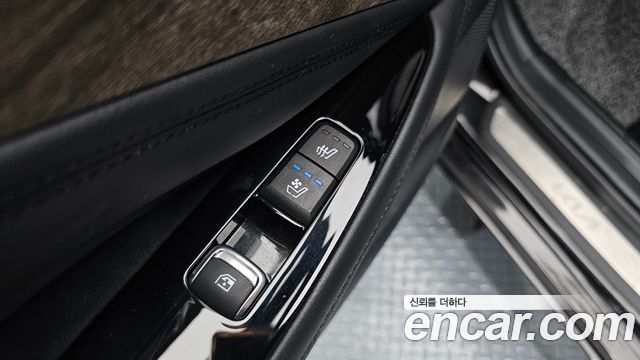 Kia K8 2023 — photo 25