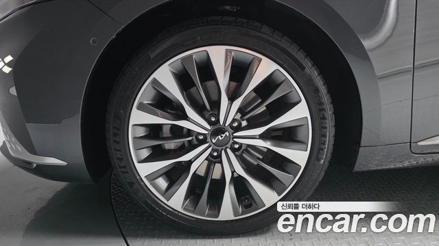 Kia K8 2023 — photo 5