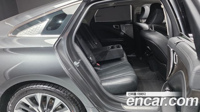 Kia K8 2023 — photo 17