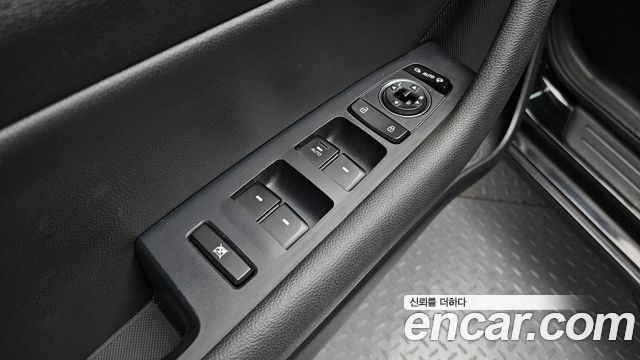 Hyundai Sonata 2017 — photo 28