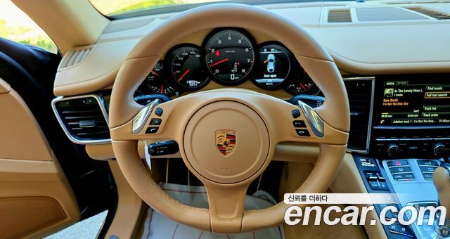 Porsche Panamera 2016 — photo 14
