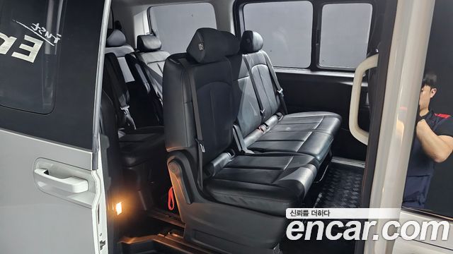 Hyundai Staria 2023 — photo 17