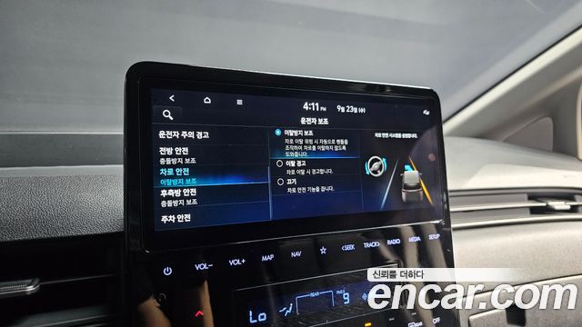 Hyundai Staria 2023 — photo 22