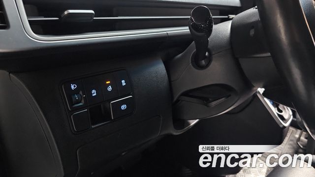 Hyundai Staria 2023 — photo 23