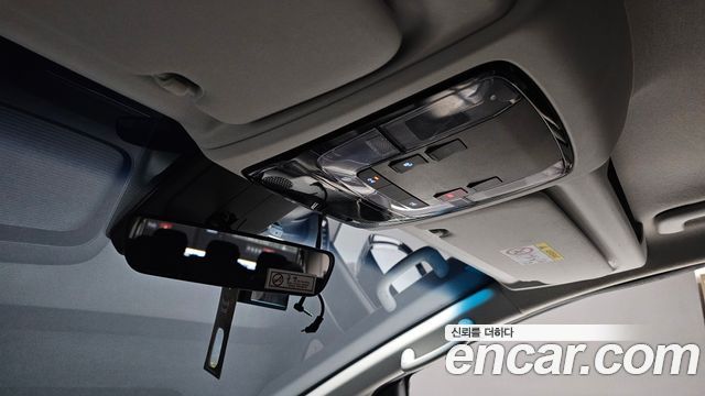 Hyundai Staria 2023 — photo 24