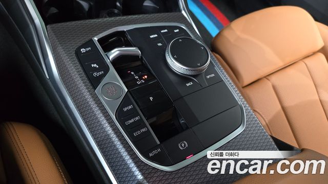 BMW 3-Series 2024 — photo 12