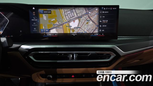BMW 3-Series 2024 — photo 18