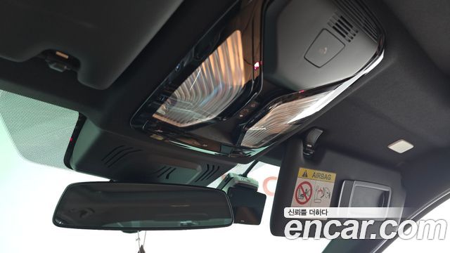 BMW 3-Series 2024 — photo 21