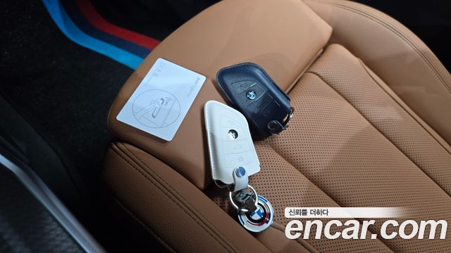 BMW 3-Series 2024 — photo 22