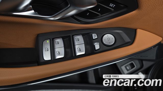 BMW 3-Series 2024 — photo 28