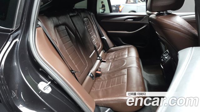 BMW X4 2021 — photo 18
