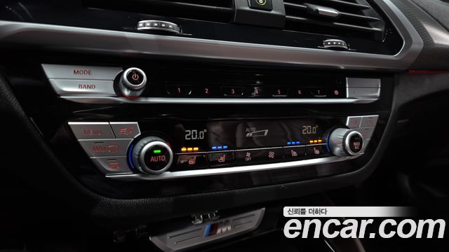 BMW X4 2021 — photo 34