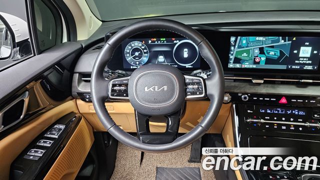 Kia Canival 2023 — photo 18