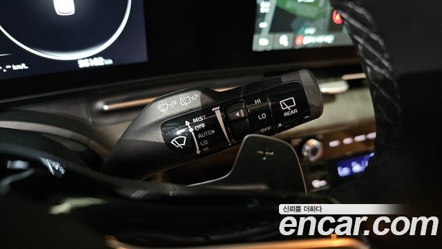 Kia Canival 2023 — photo 23