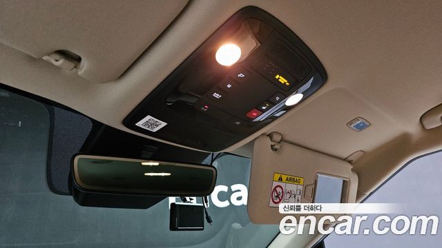 Kia Canival 2023 — photo 25