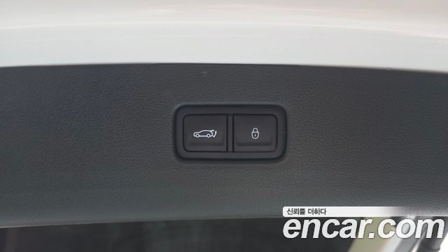 Genesis GV80 2024 — photo 28