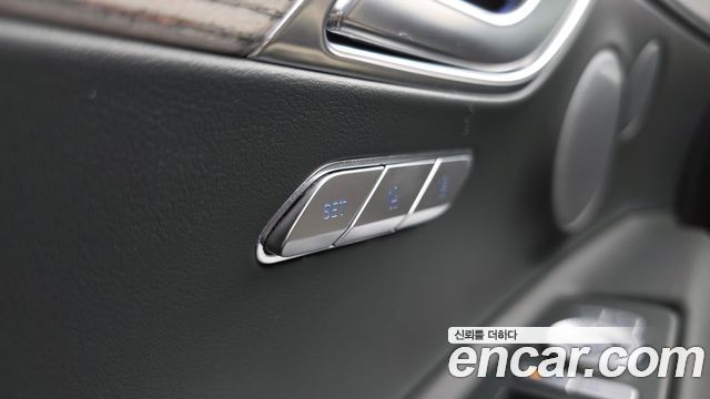 Genesis GV80 2024 — photo 33