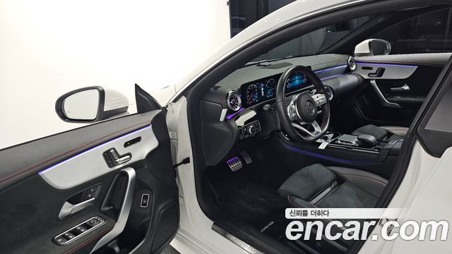 Mercedes-Benz CLA-Class 2021 — photo 13