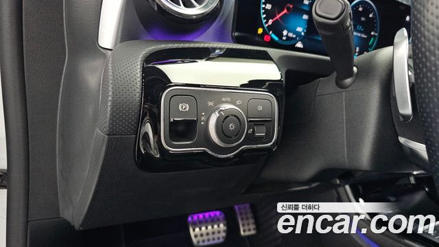 Mercedes-Benz CLA-Class 2021 — photo 23