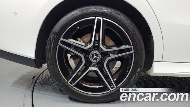 Mercedes-Benz CLA-Class 2021 — photo 7