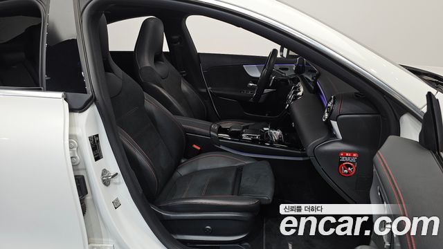 Mercedes-Benz CLA-Class 2021 — photo 16