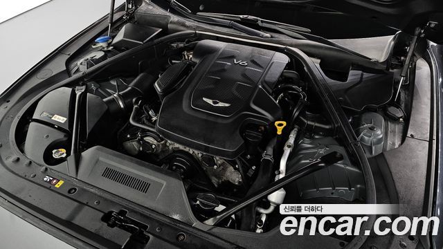 Genesis G80 2017 — photo 6