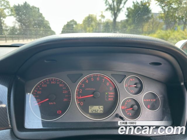 Mitsubishi Lancer Evolution 2005 — photo 2