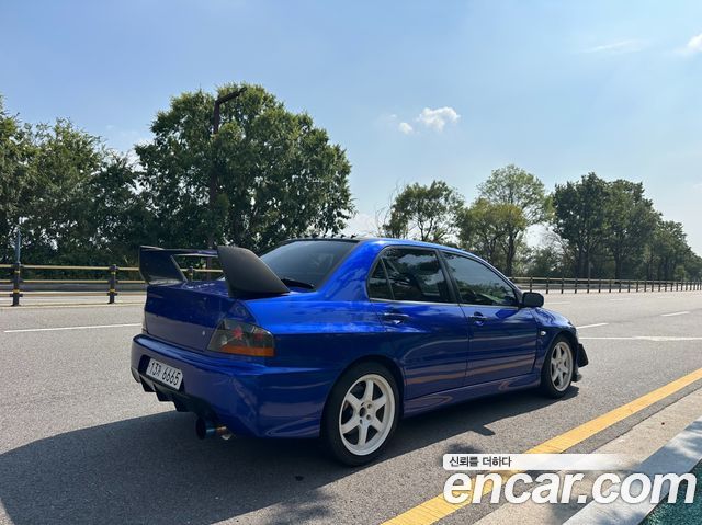 Mitsubishi Lancer Evolution 2005 — photo 5