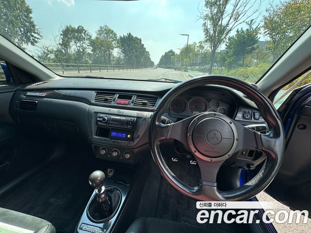 Mitsubishi Lancer Evolution 2005 — photo 10