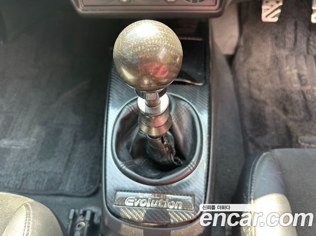 Mitsubishi Lancer Evolution 2005 — photo 13