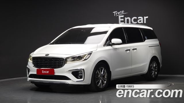 Kia Canival 2019 — photo 1