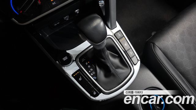 Kia Seltos 2023 — photo 12