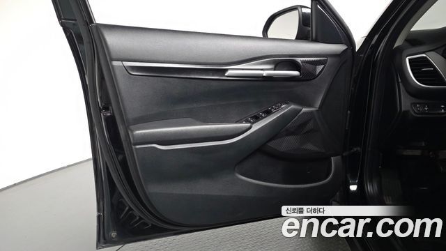 Kia Seltos 2023 — photo 14