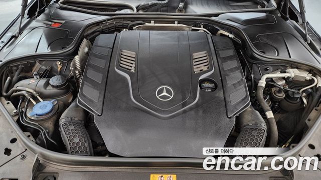 Mercedes-Benz S-Class 2019 — photo 6