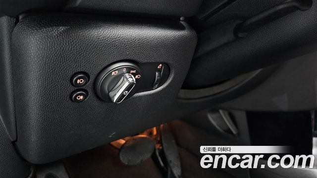 Mini Cooper 2020 — photo 20