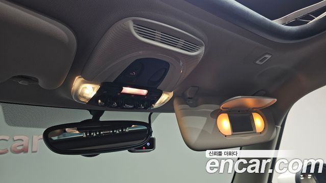 Mini Cooper 2020 — photo 28