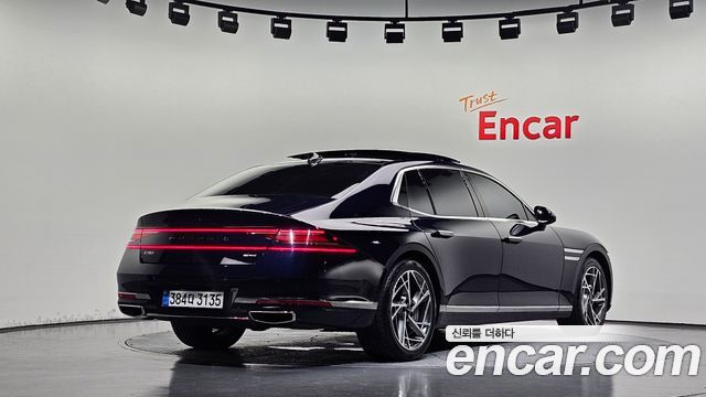 Genesis G90 2023 — photo 2
