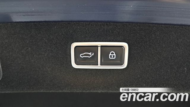 Genesis G90 2023 — photo 23