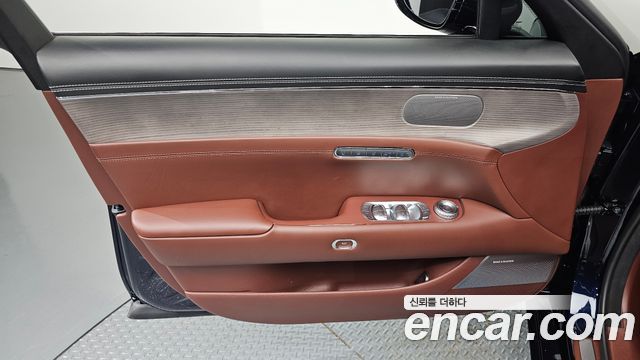 Genesis G90 2023 — photo 14