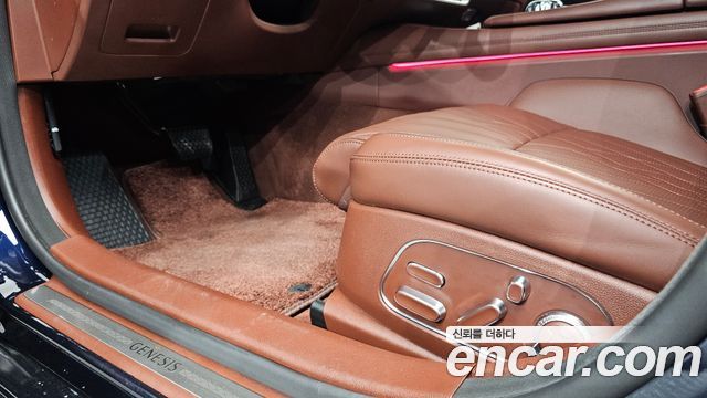 Genesis G90 2023 — photo 31
