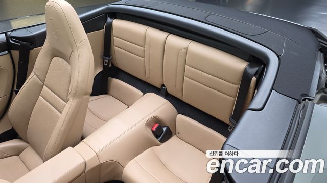 Porsche 911 2022 — photo 11
